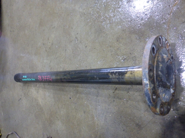 Полуось задняя правая