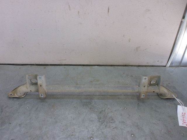 Балка подрадиаторная