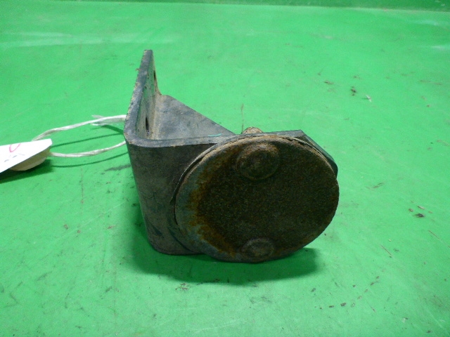 Кронштейн (п.з.к.)