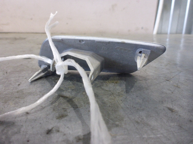 Крышка форсунки омывателя фар