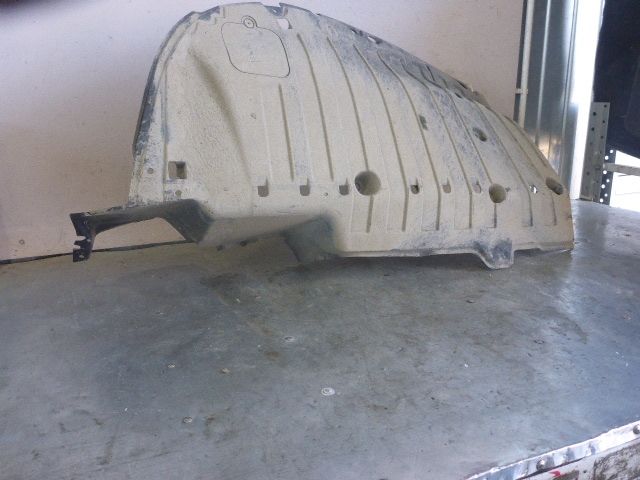 Защита антигравийная правая