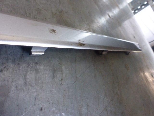 Накладка двери задней правой