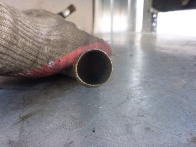 Трубка системы охлаждения