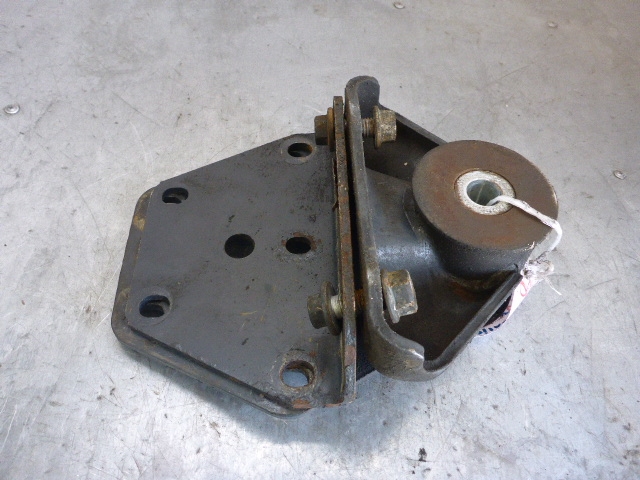 Кронштейн (сопут. товар)