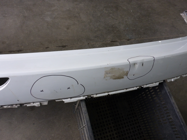 Бампер задний