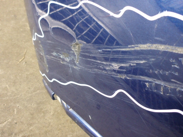 Бампер задний