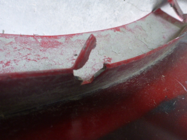 Бампер задний