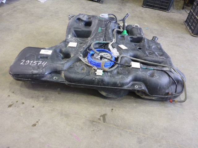 Бак топливный