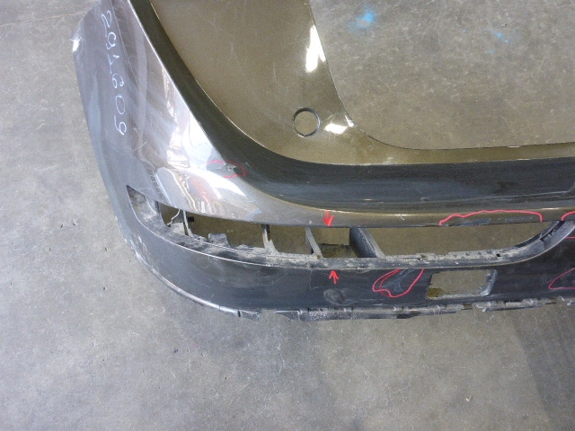 Бампер задний