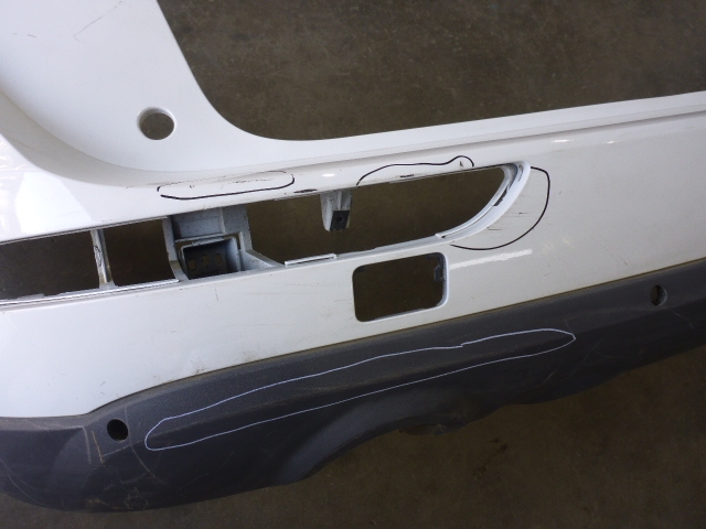 Бампер задний