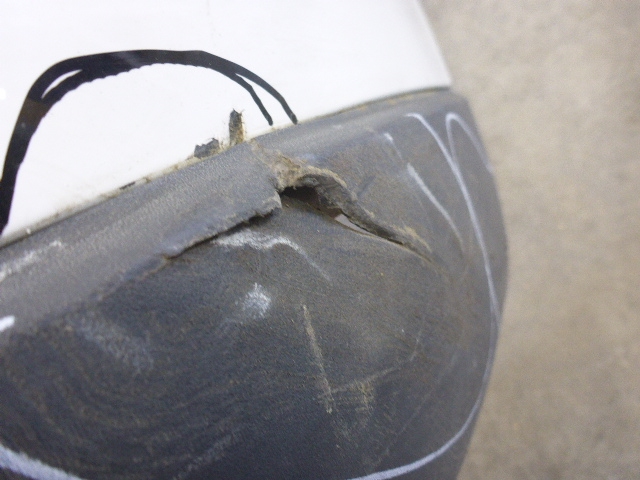 Бампер задний