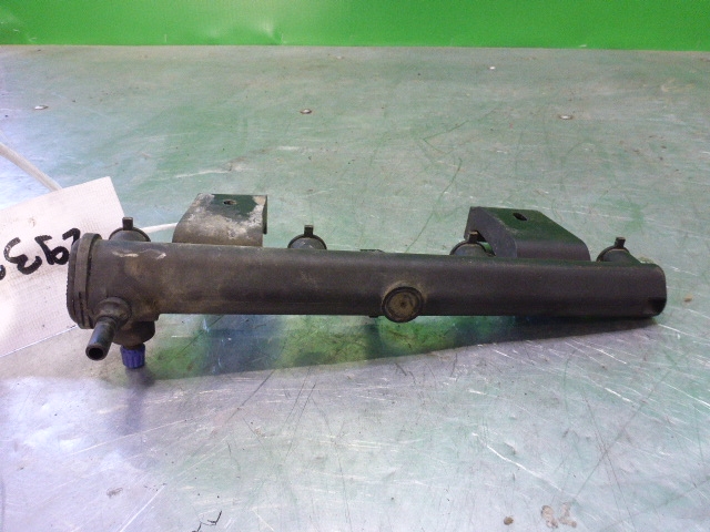 Рейка топливная (рампа)