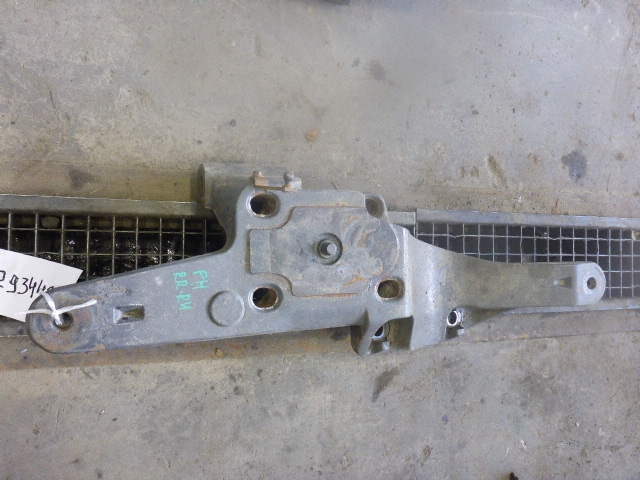 Кронштейн (сопут. товар)