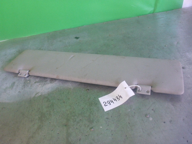 Козырек солнцезащитный