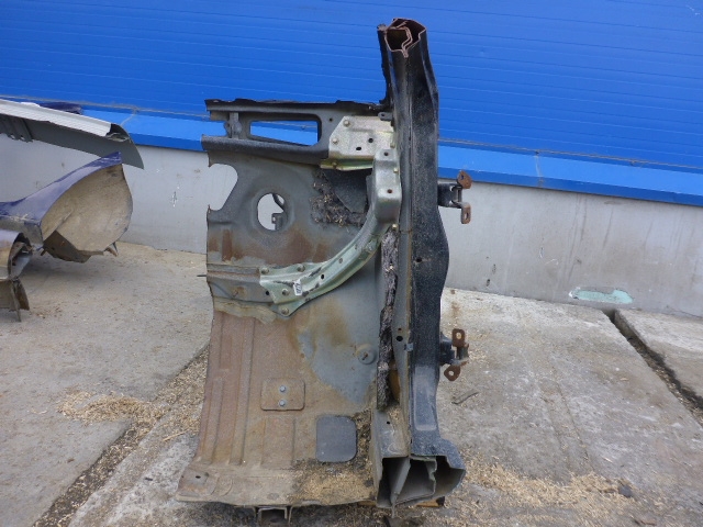 Лонжерон передний правый