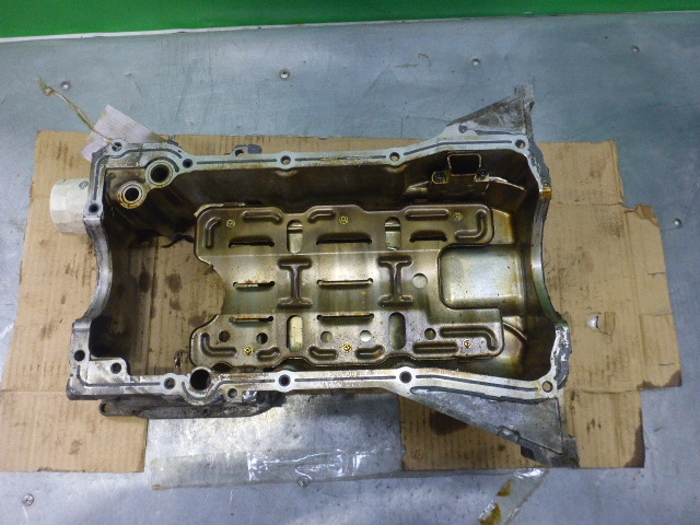 Поддон масляный двигателя (картер)