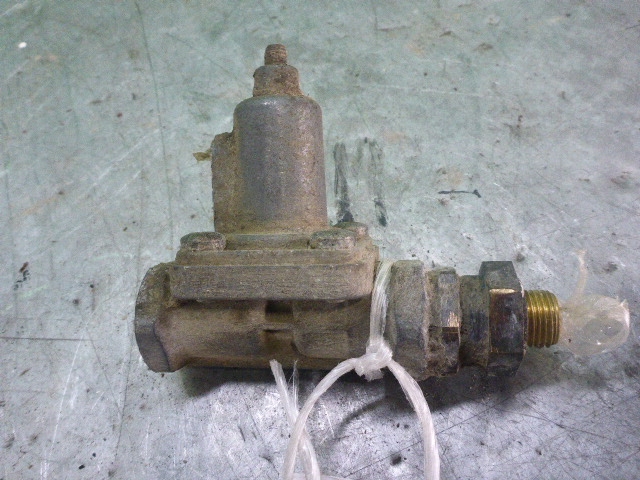 Регулятор давления