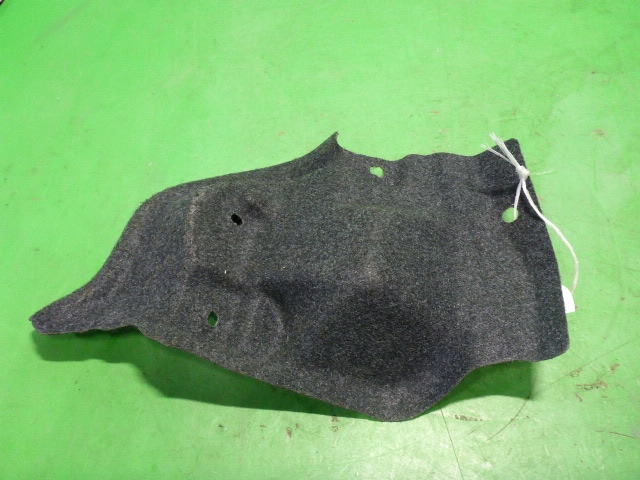 Обшивка багажника