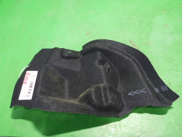 Обшивка багажника