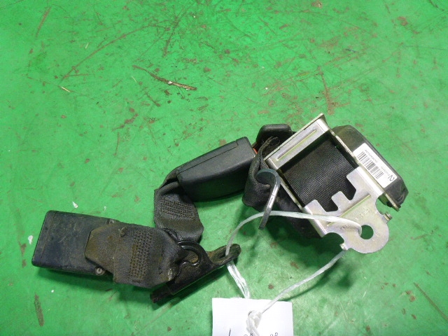 Ремень безопасности