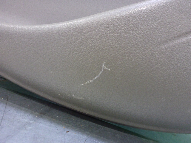 Обшивка двери задней левой