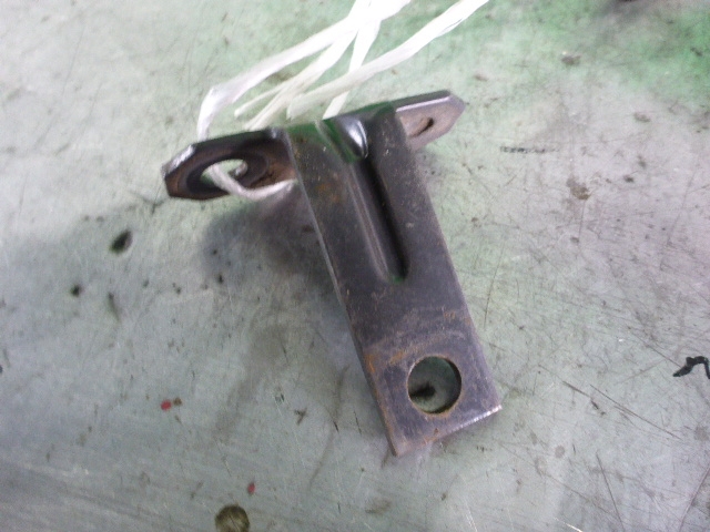 Кронштейн (сопут. товар)