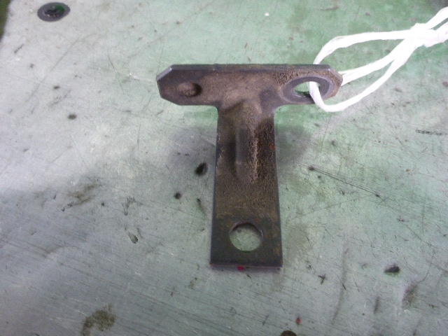 Кронштейн (сопут. товар)