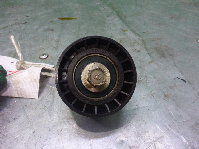 Ролик-натяжитель