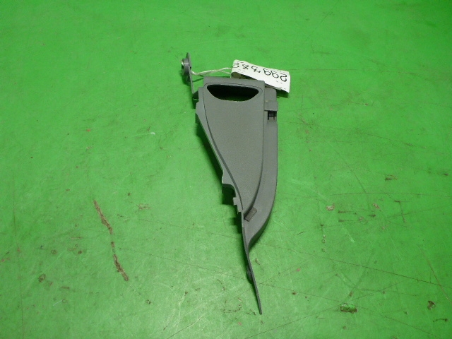 Держатель задней полки