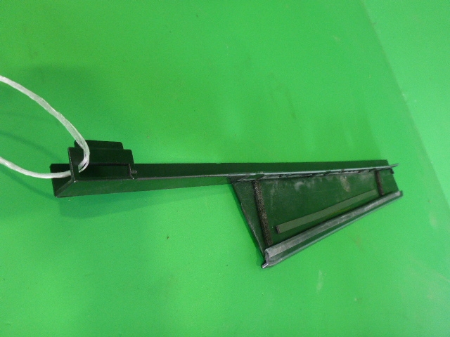 Накладка двери передней правой