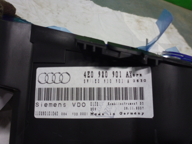 Панель приборов