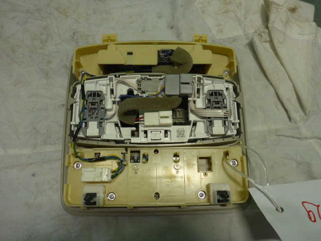 Плафон салонный