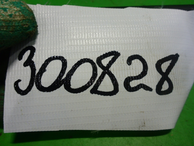 Накладка стекла заднего левого