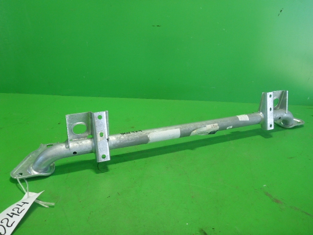 Балка подрадиаторная