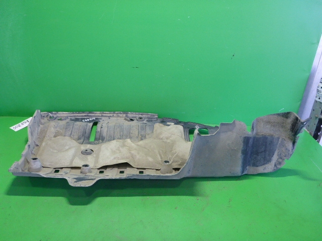 Защита антигравийная правая