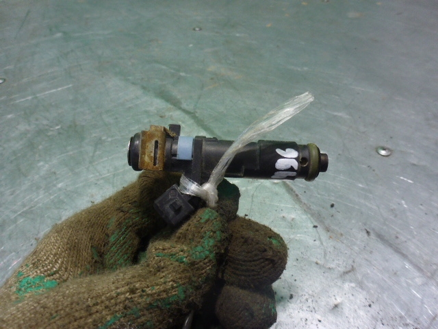 Форсунка инжекторная электрическая