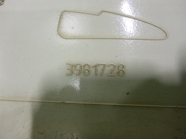 Спойлер (дефлектор) крышки багажника