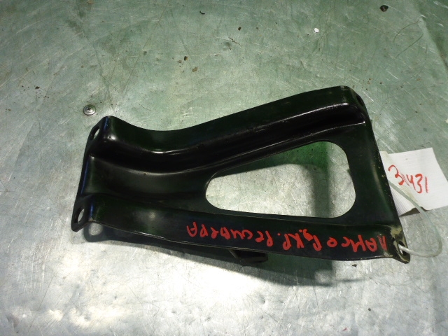 Кронштейн (сопут. товар)