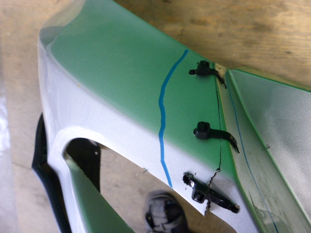 Бампер задний