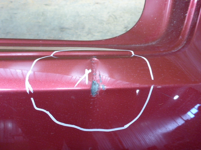 Бампер задний