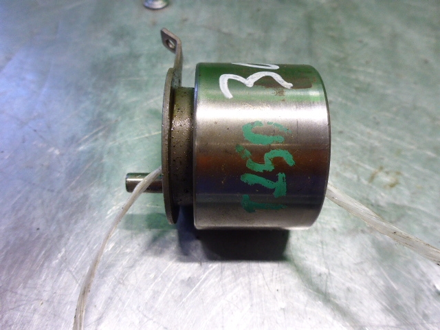 Ролик-натяжитель