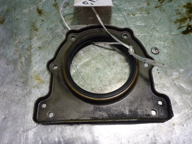 Крышка коленвала задняя