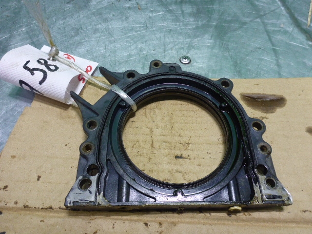 Крышка коленвала задняя