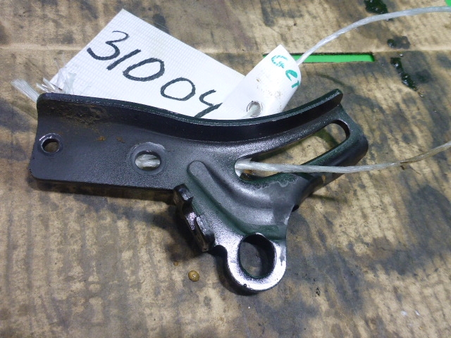 Кронштейн генератора