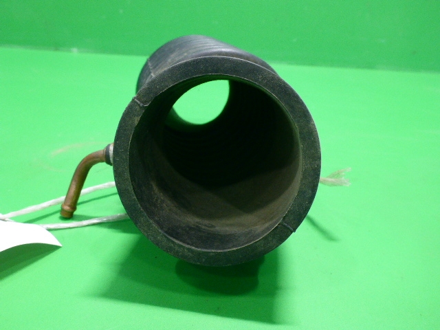 Патрубок воздушного фильтра