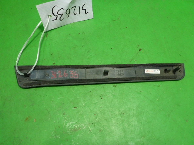 Накладка порога (внутренняя)