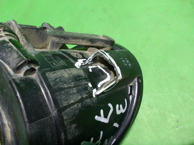 Фара противотуманная правая