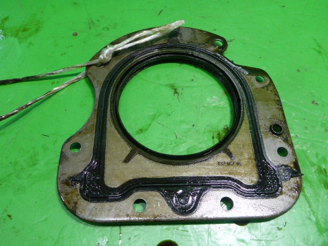 Крышка коленвала задняя