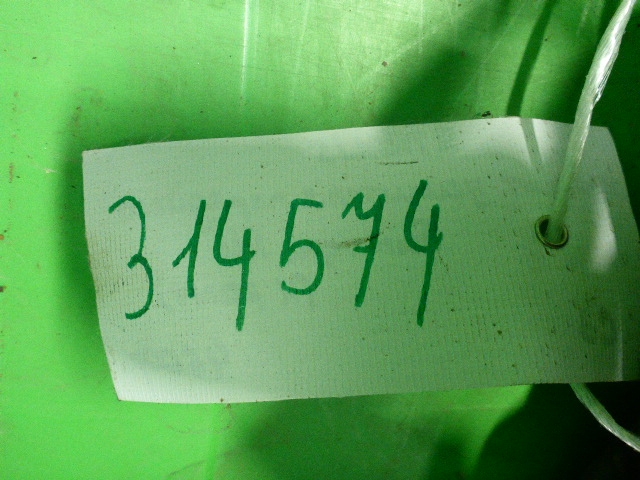 Кронштейн усилителя переднего бампера правый