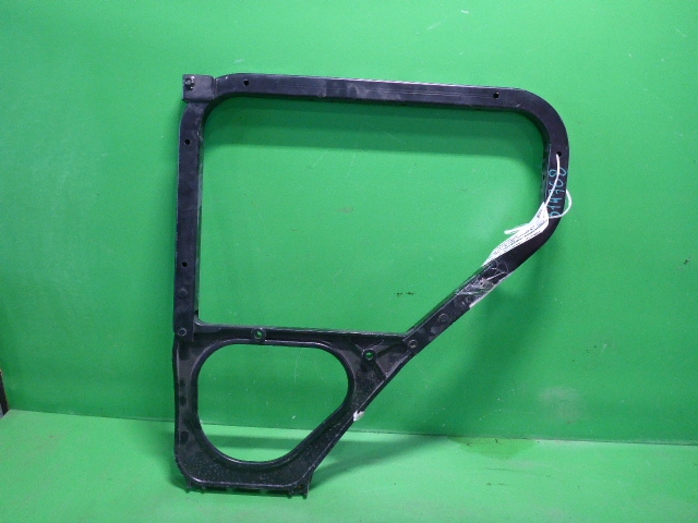 Кронштейн крепления крыла